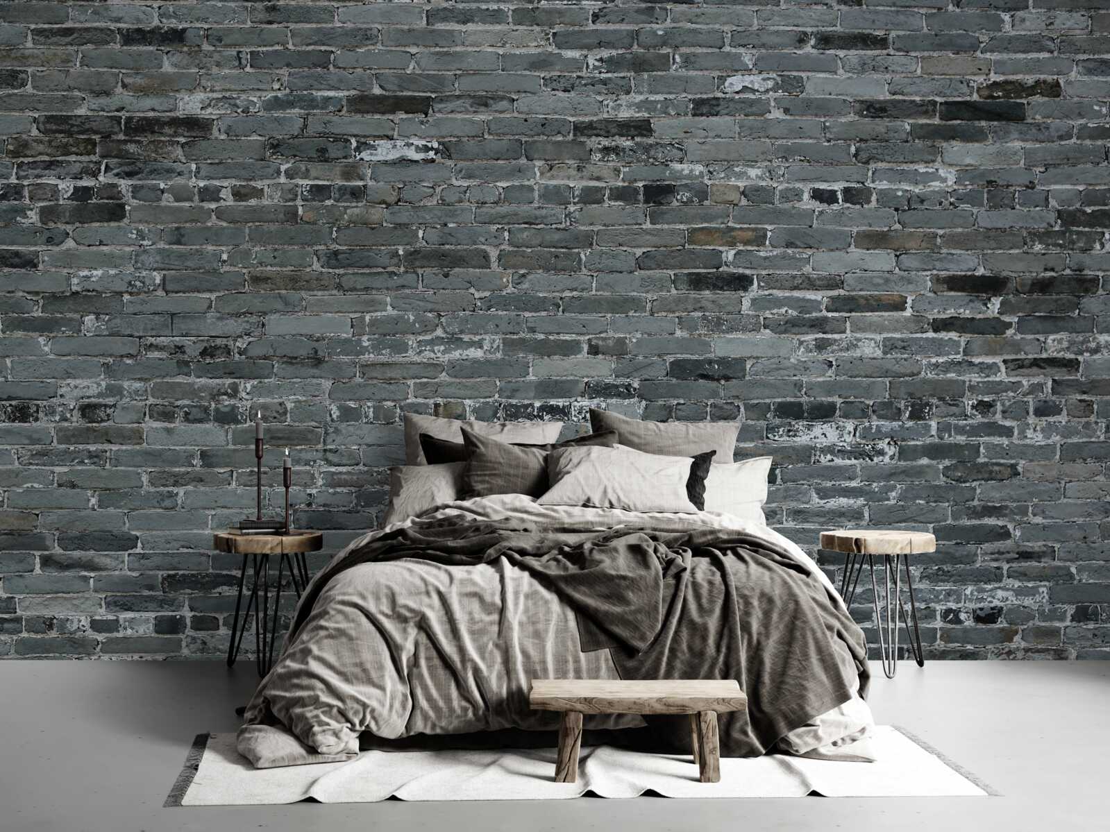 Fotobehang De bakstenen muur heeft een donkergrijze tint