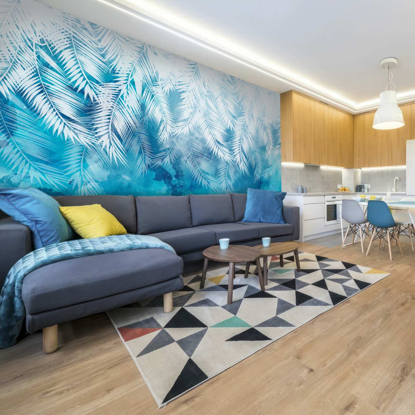 Fotobehang witte varenbladeren op een winterse achtergrond