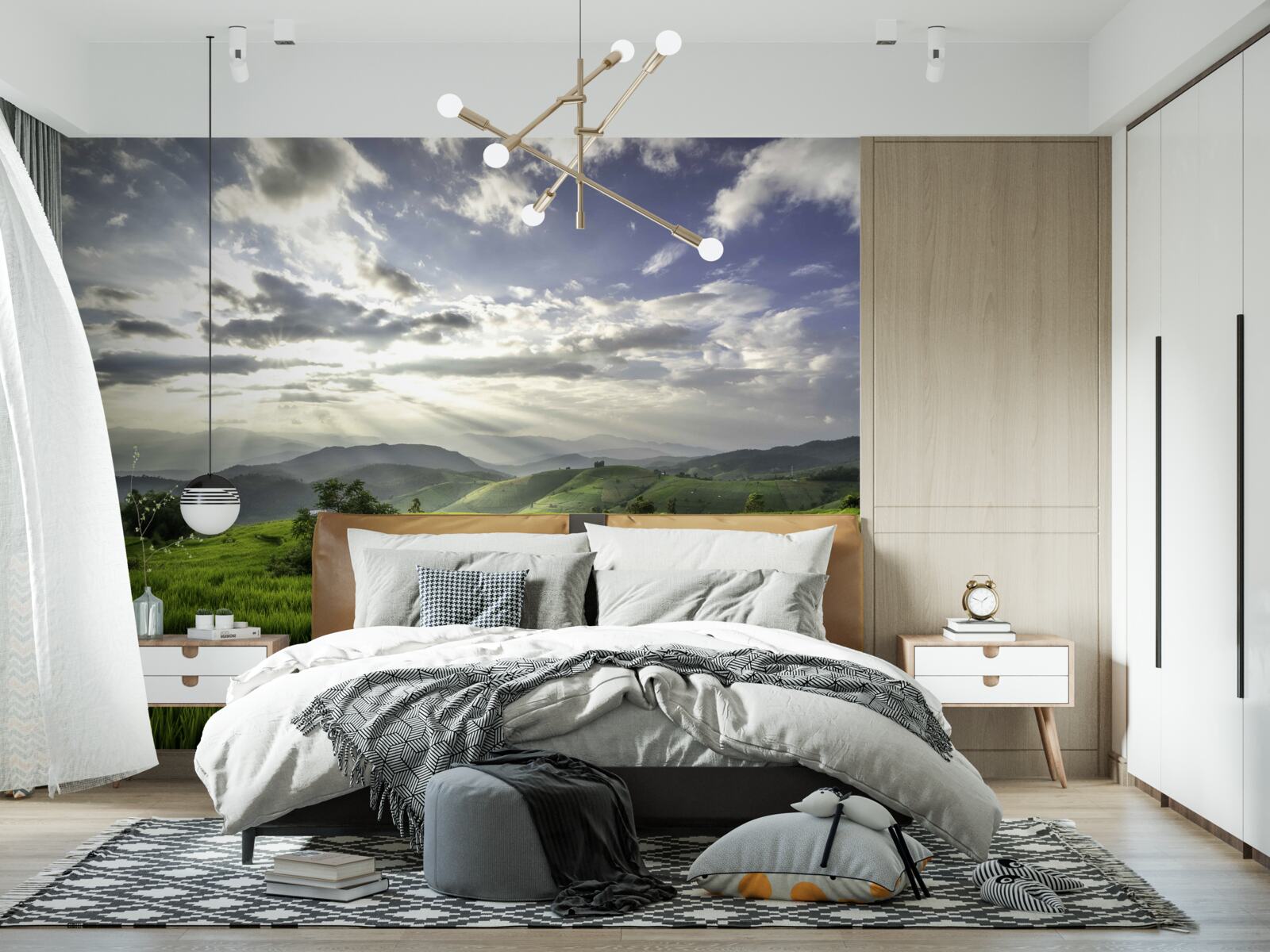 Fotobehang een vlakte ondergedompeld in het groen van de bergen wordt verlicht door zonnestralen