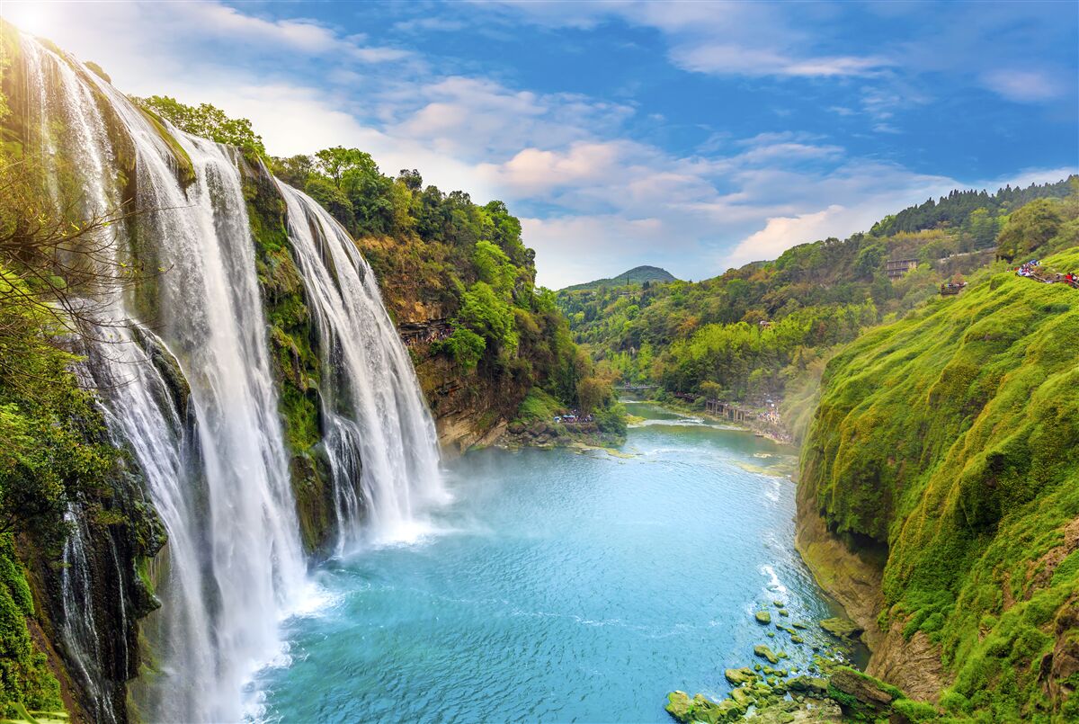 Fotobehang machtige huangoshu waterval
