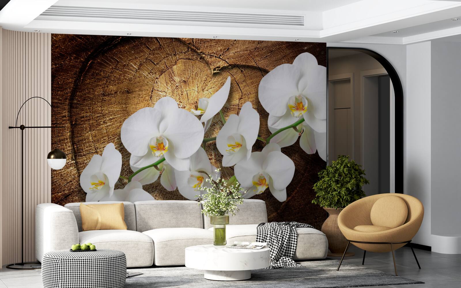 Fotobehang Sneeuwwitte orchidee op een afgesneden boomstam