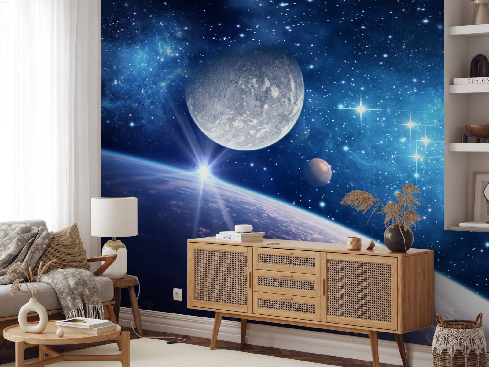 Fotobehang de maan staat op de achtergrond en de aarde op de voorgrond