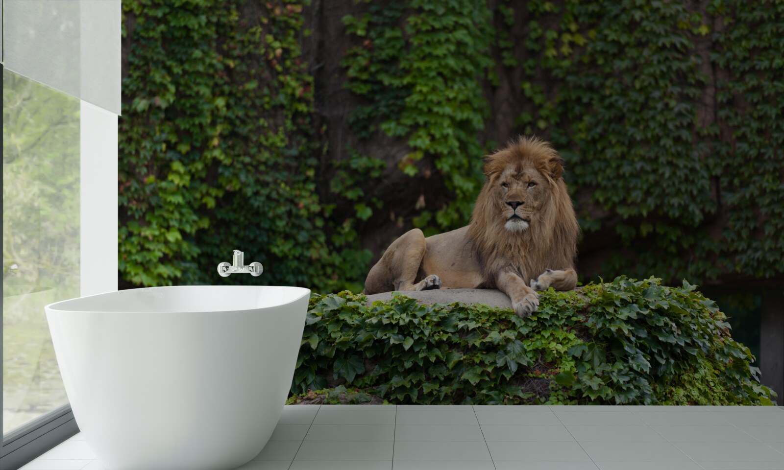 Fotobehang majestueuze leeuw rust op een met mos bedekte steen