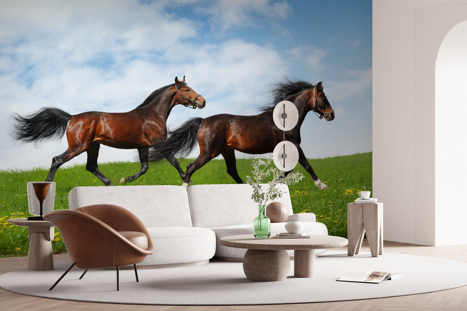 Fotobehang vroege paarden die door een open plek rennen