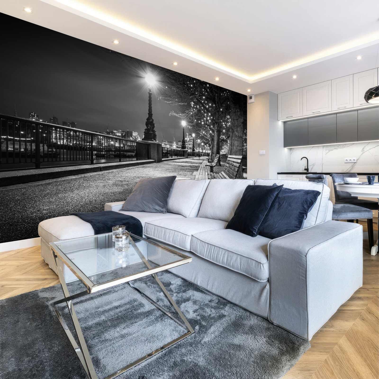 Fotobehang de dijk in zwart-wit is leeg