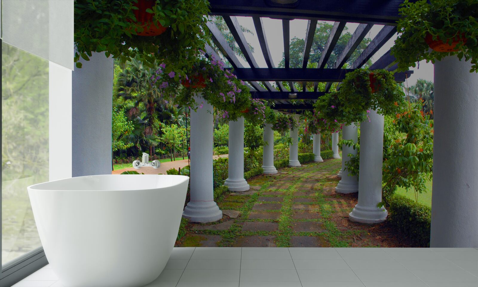 Fotobehang witte betonnen kolommen in de tuin