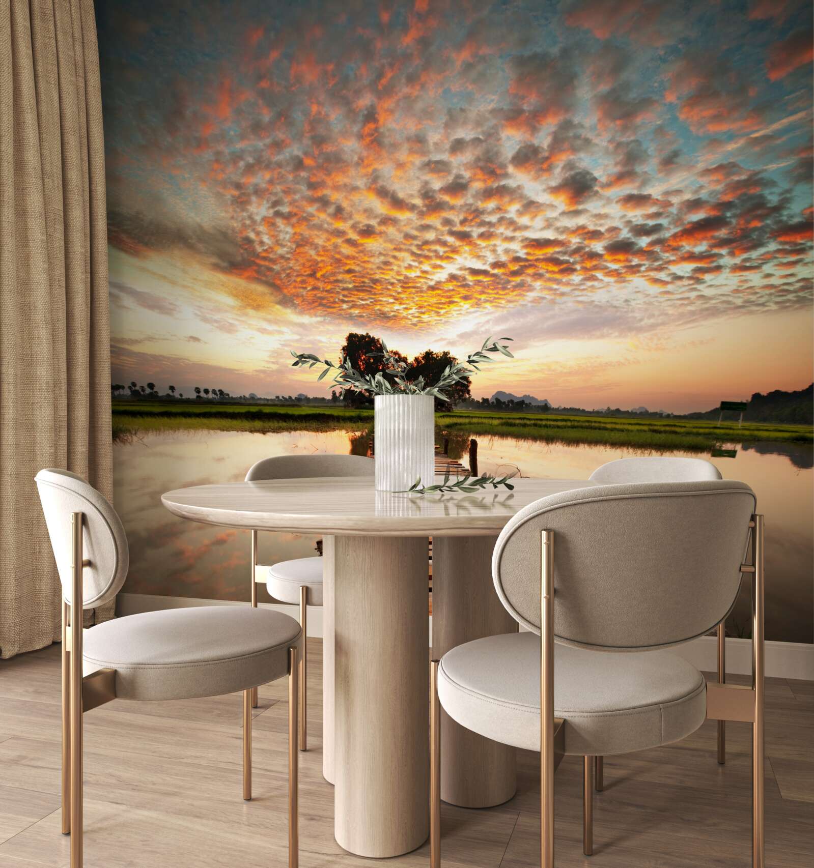 Fotobehang houten pier op een meer in de ondergaande zon