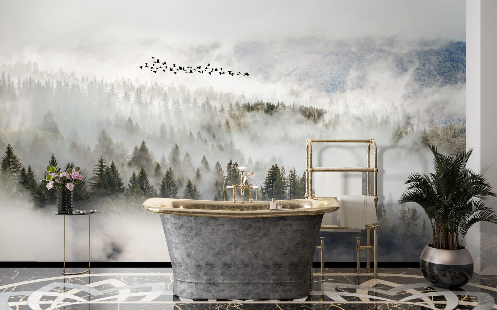 Fotobehang een groep vogels hoog boven een bewolkt berggebied