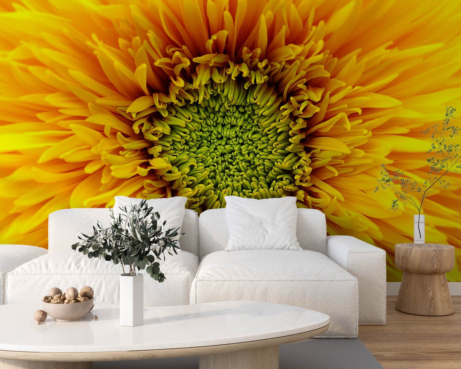 Fotobehang bloem met een groen hart, felgeel geverfd