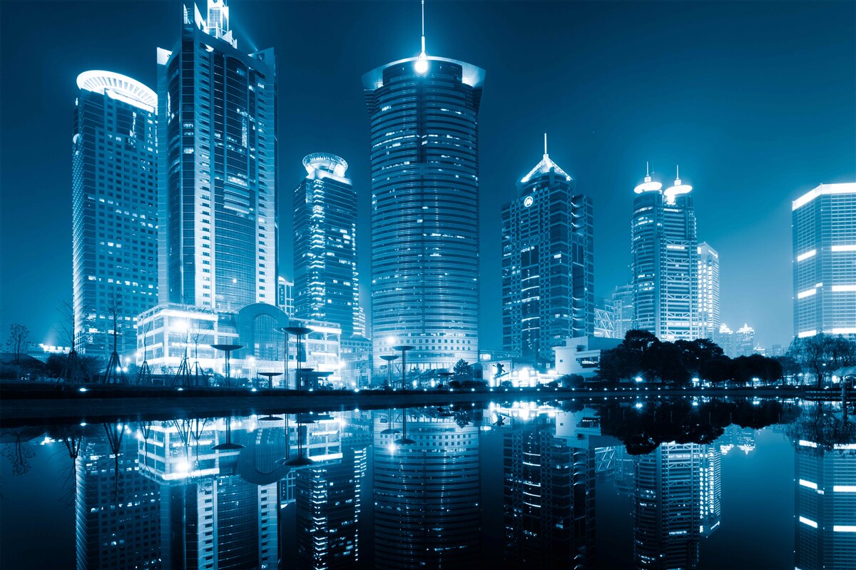 Fotobehang nachtshanghai in het licht van lantaarns