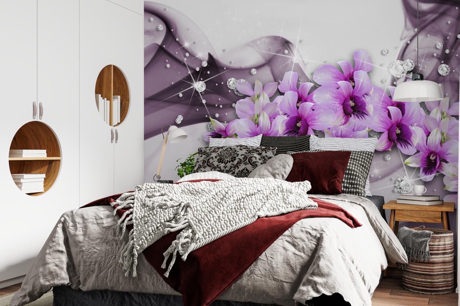 Fotobehang zirkonia's en paarse bloemen