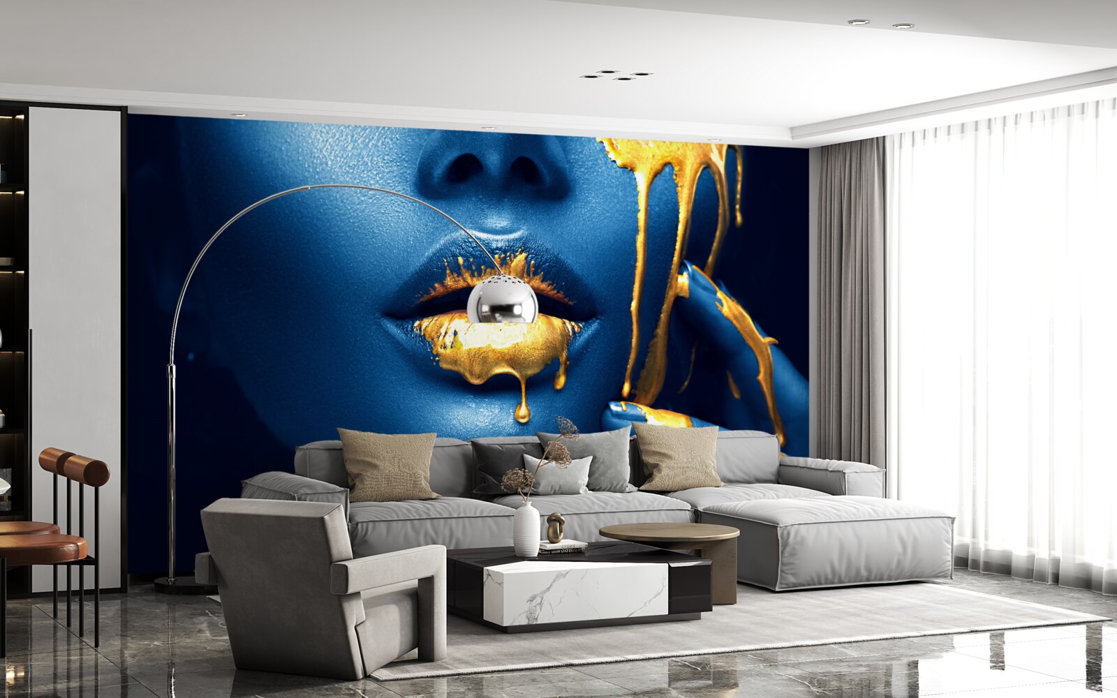 Fotobehang vrouw met glanzende gouden lippenstift op haar lippen