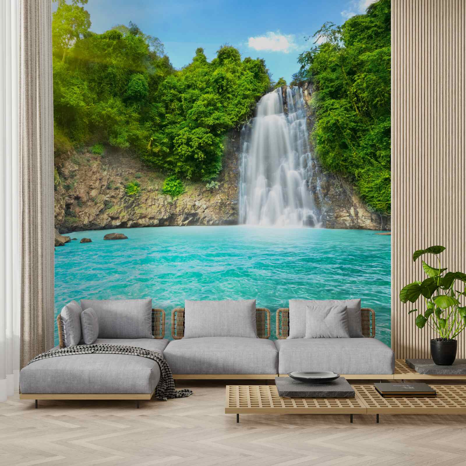 Fotobehang het water van een kristalheldere bergwaterval in de woestijn