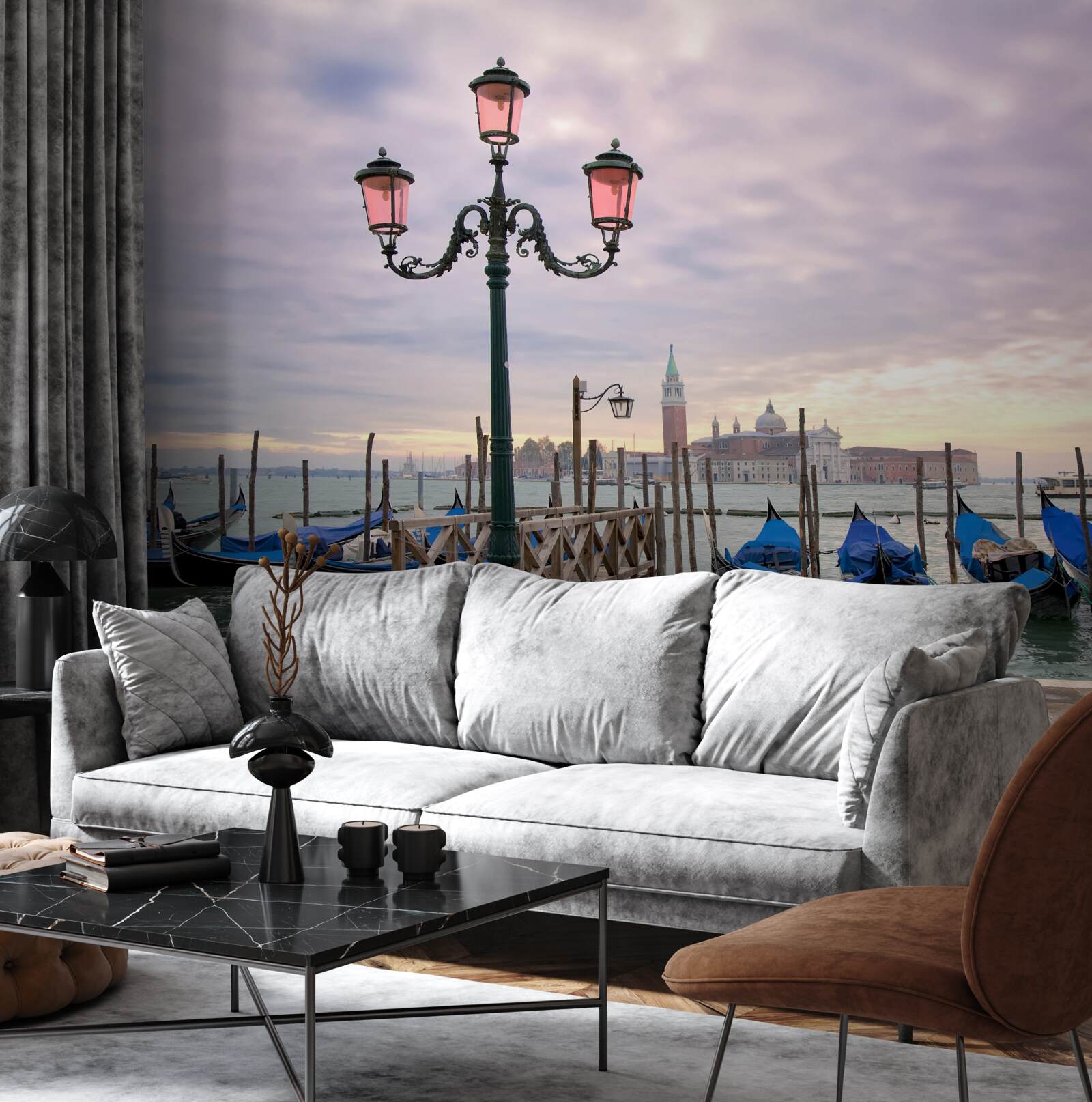 Fotobehang Venetiaanse gondels op de pier