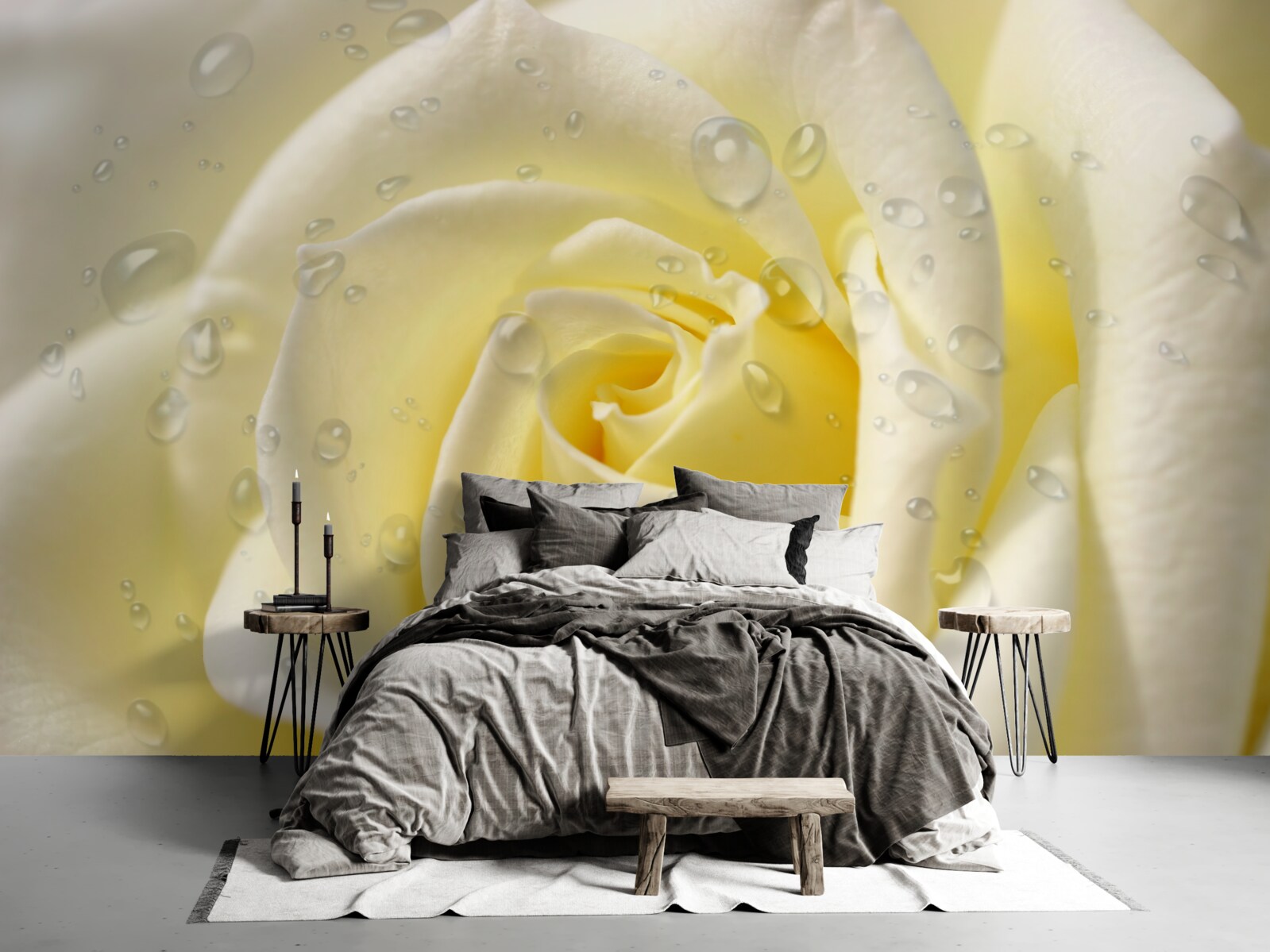 Fotobehang regendruppels op een gele roos