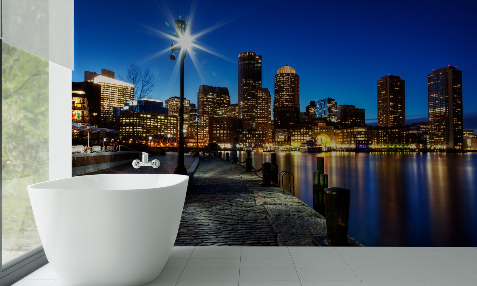 Fotobehang panorama van de stad met uitzicht op de lege dijk