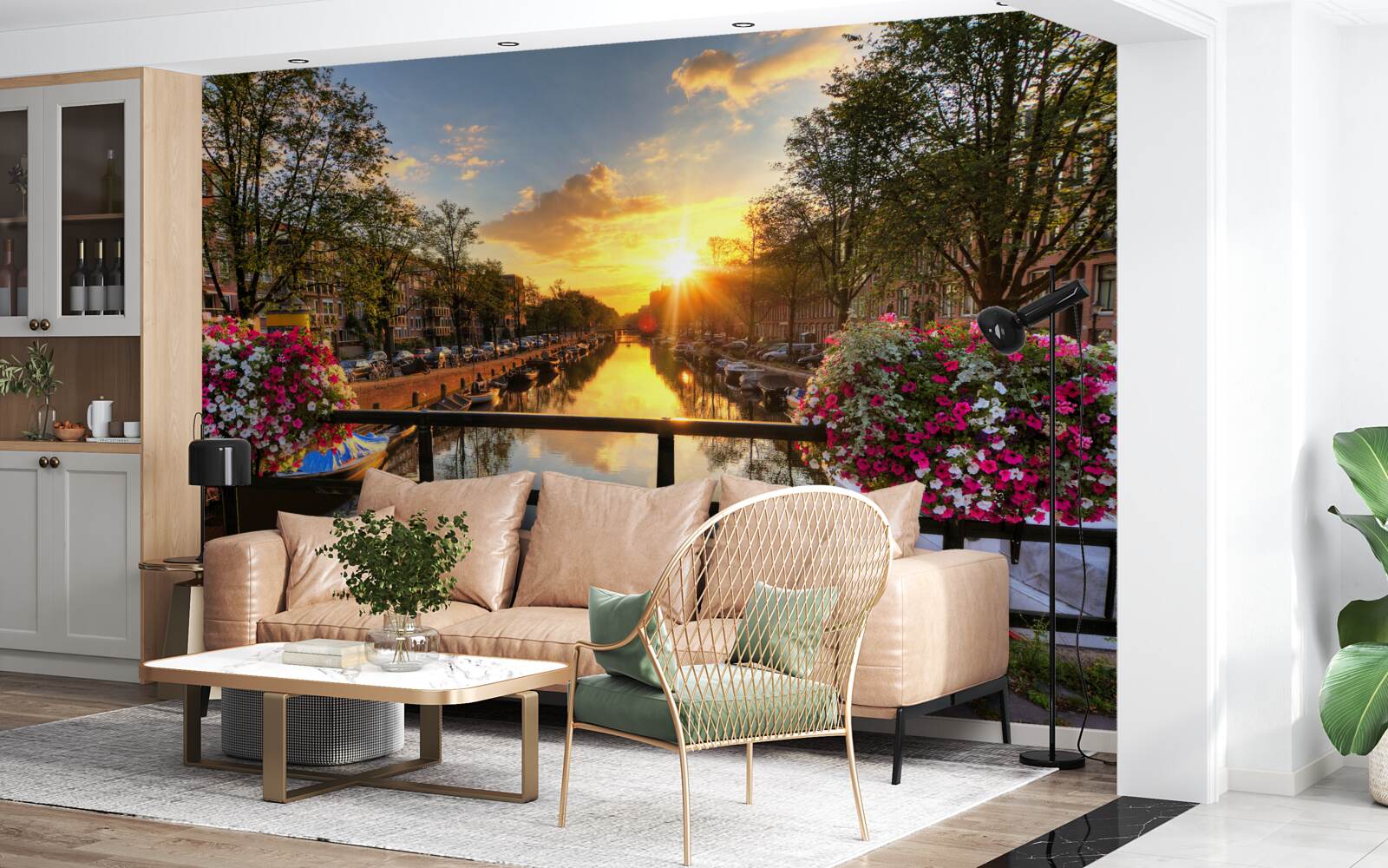Fotobehang kijken naar de zonsondergang vanaf een brug in amsterdam