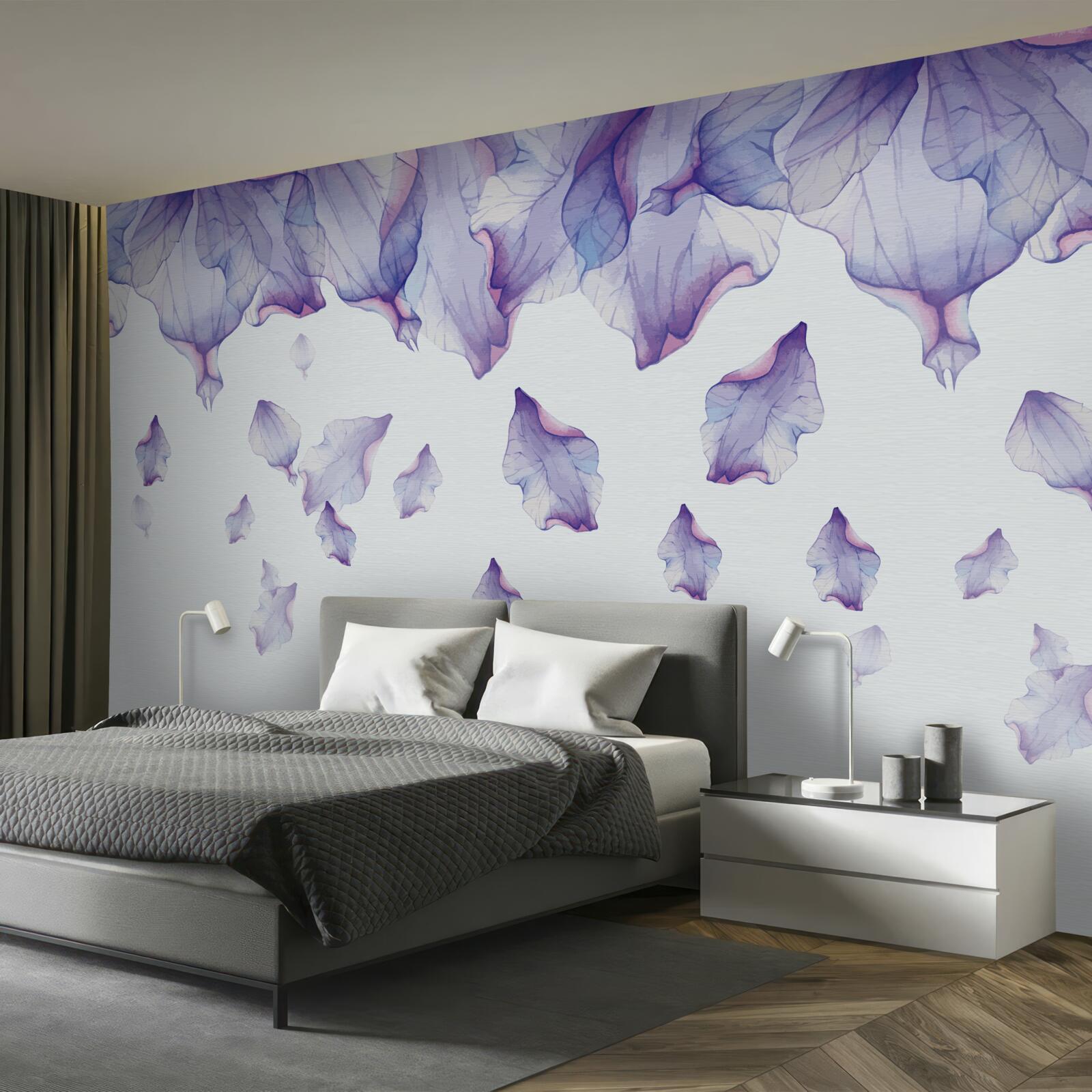 Fotobehang vallende paarse irisbloemen