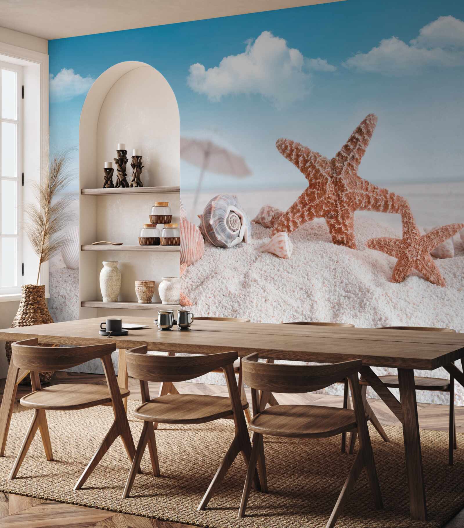 Fotobehang schelpen van schaaldieren op een zanderige kustlijn