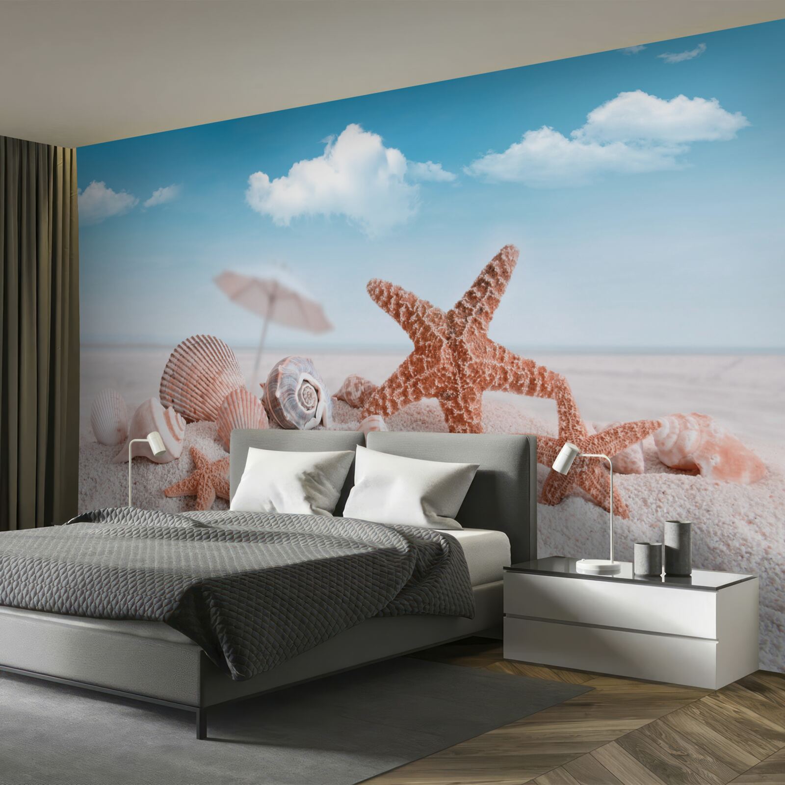 Fotobehang schelpen van schaaldieren op een zanderige kustlijn