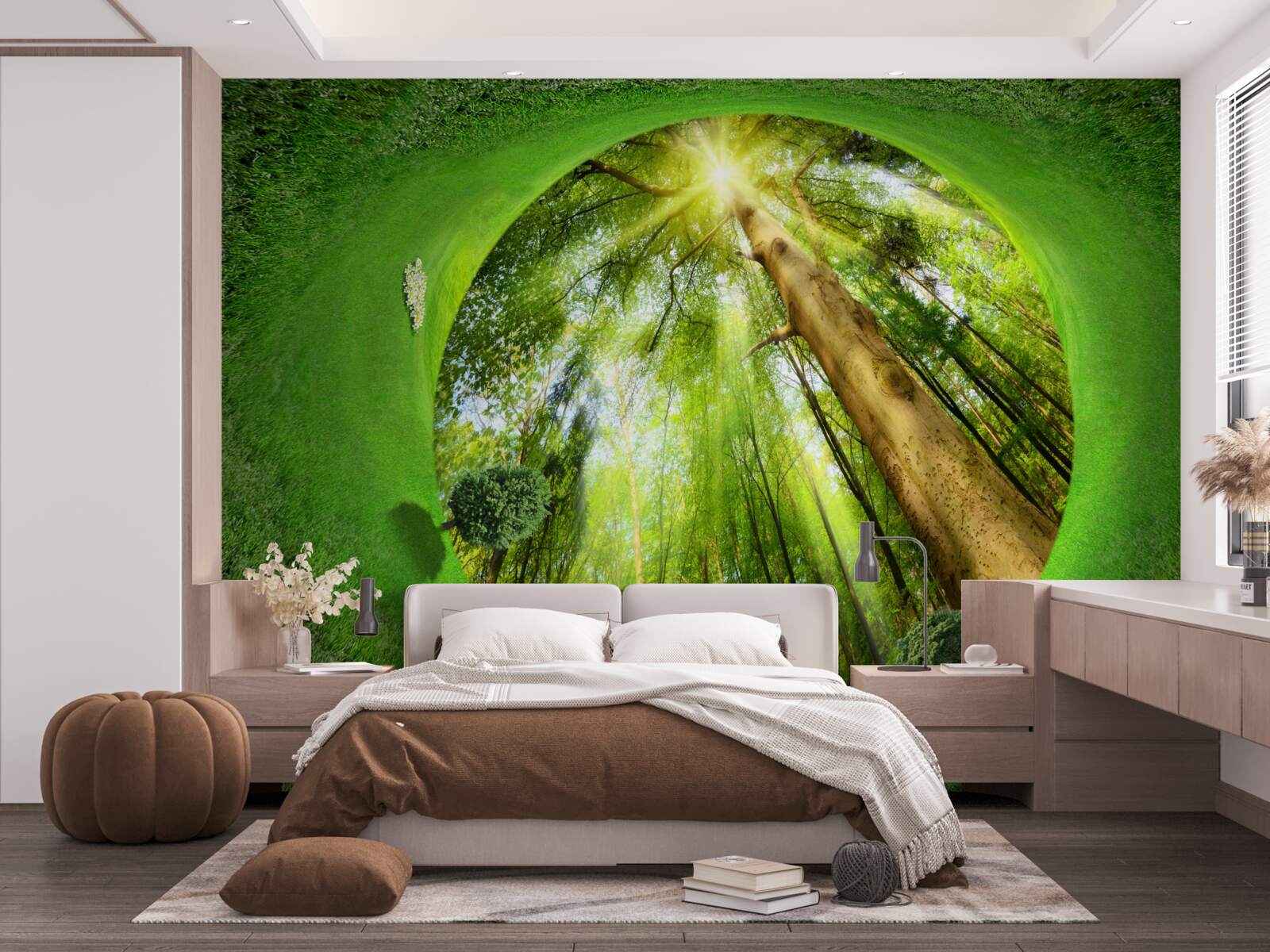 Fotobehang de lens kijkt naar het goed onderhouden groene bos