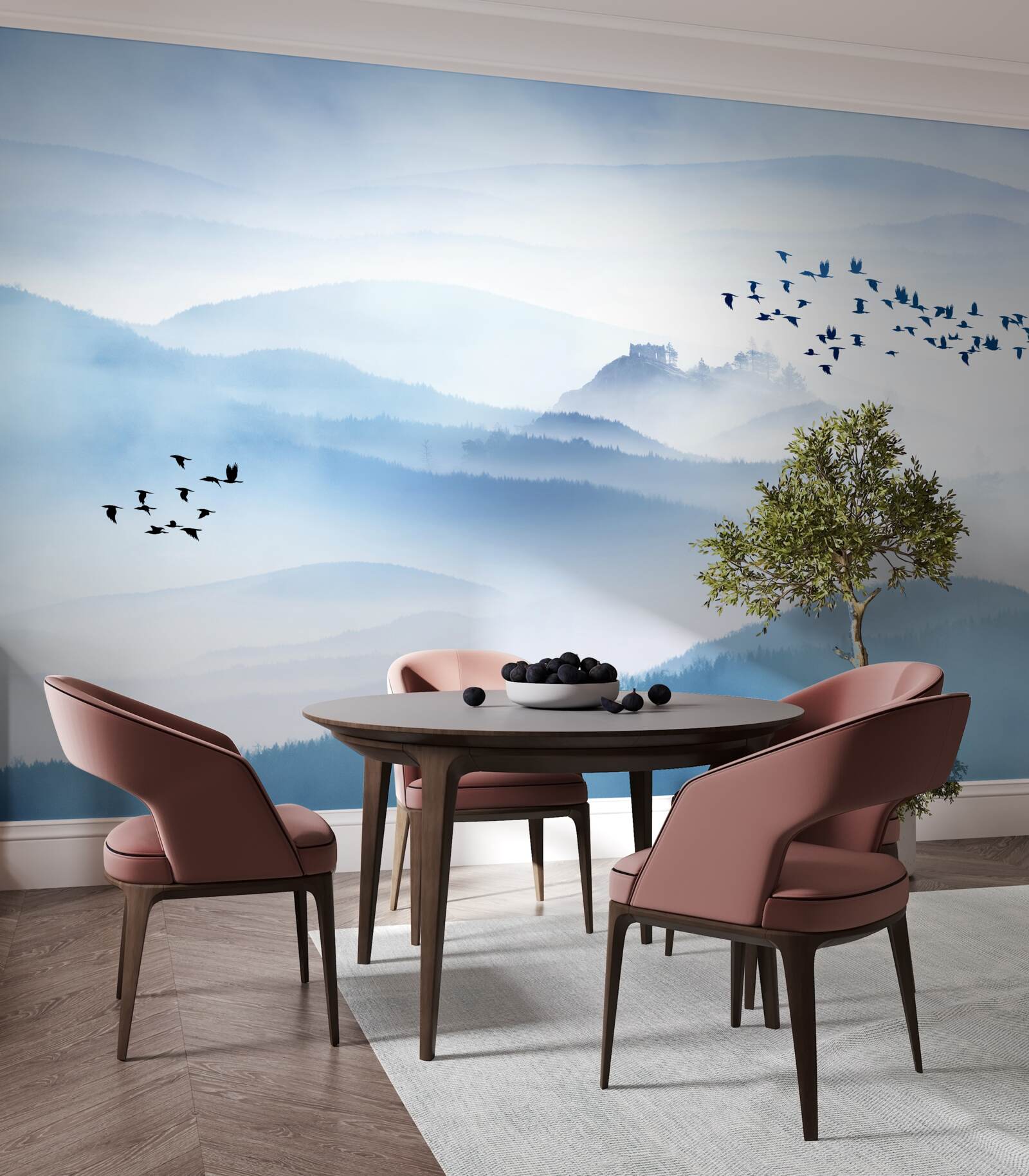 Fotobehang groepjes vogels stijgen op boven de mistige toppen