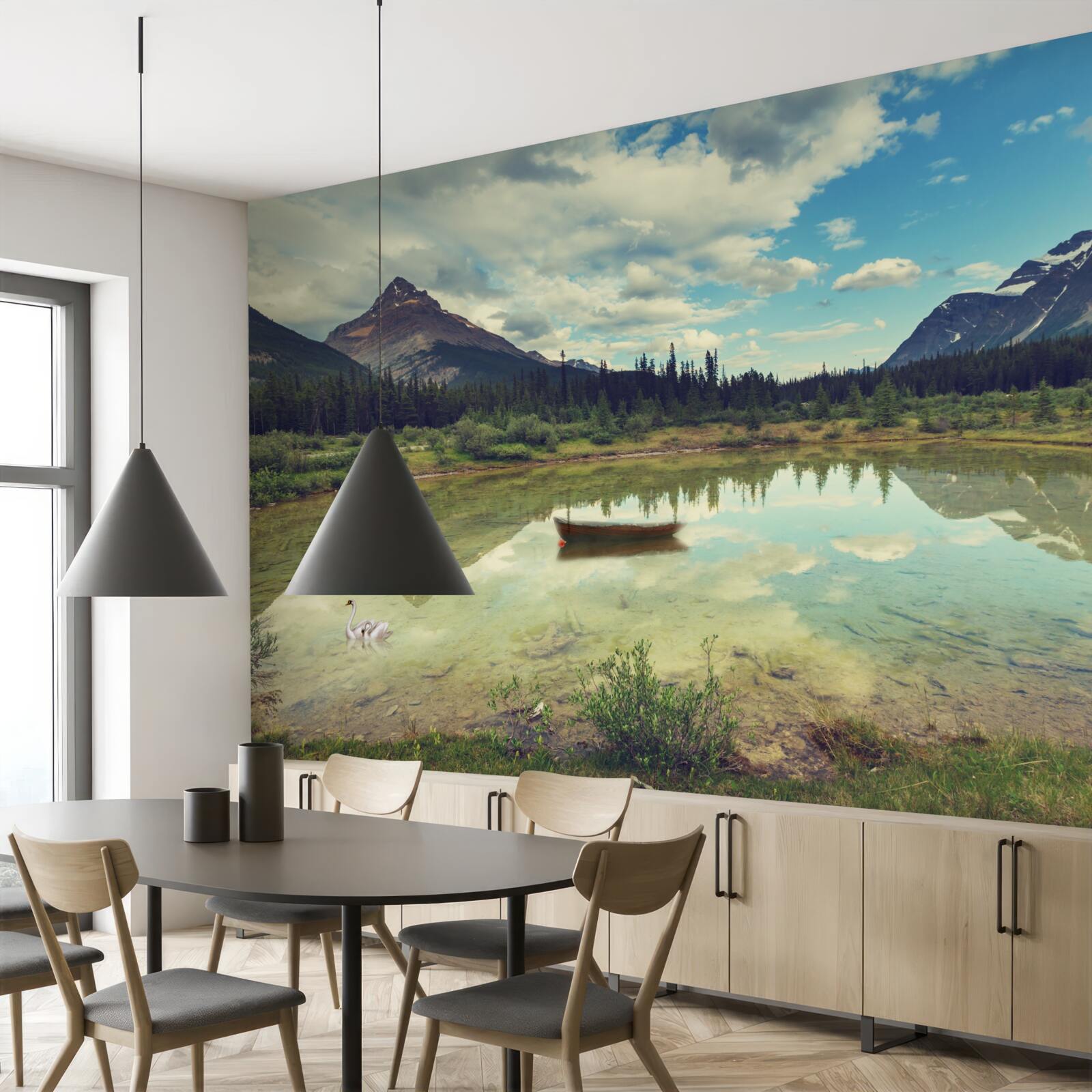 Fotobehang stuwmeer omringd door bergen met rotsachtige toppen