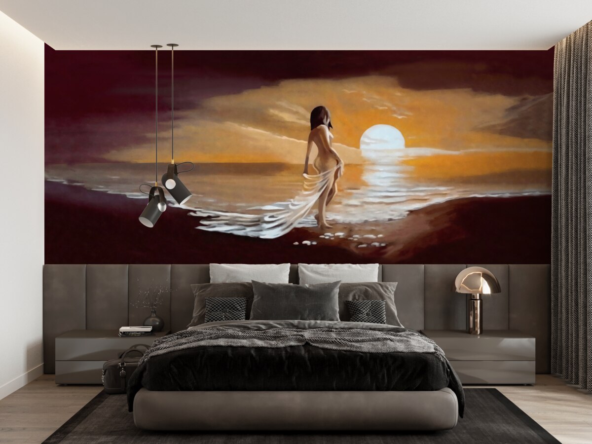 Fotobehang meisje kijkt naar zonsondergang boven de kust