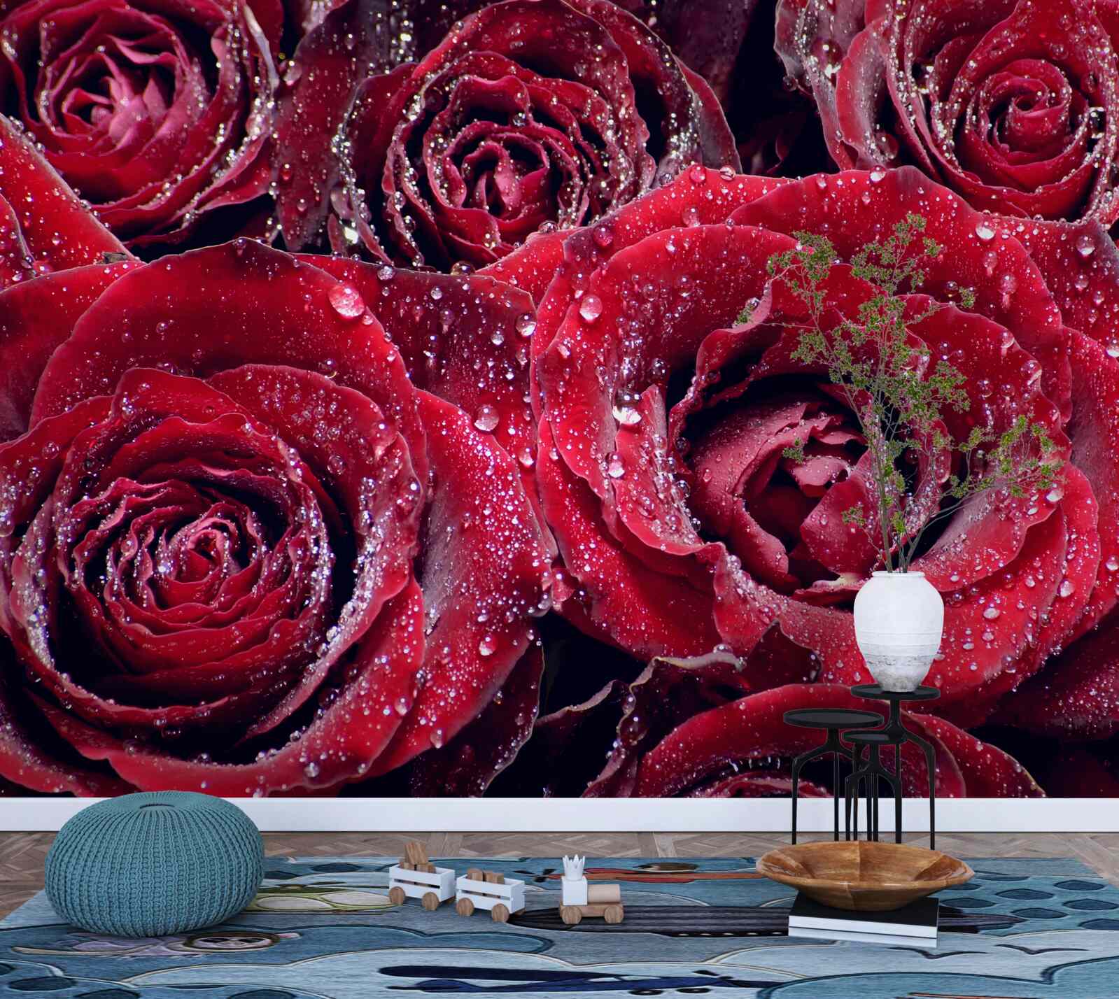 Fotobehang Scharlaken bloemen na een regenbui