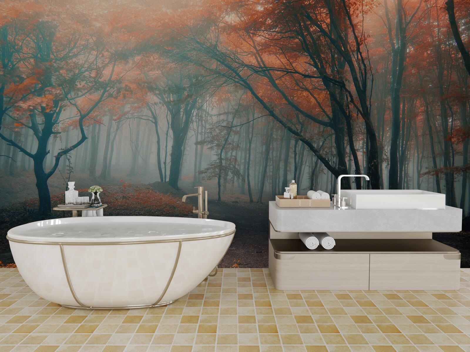 Fotobehang Een pad door een herfstbos gehuld in mist