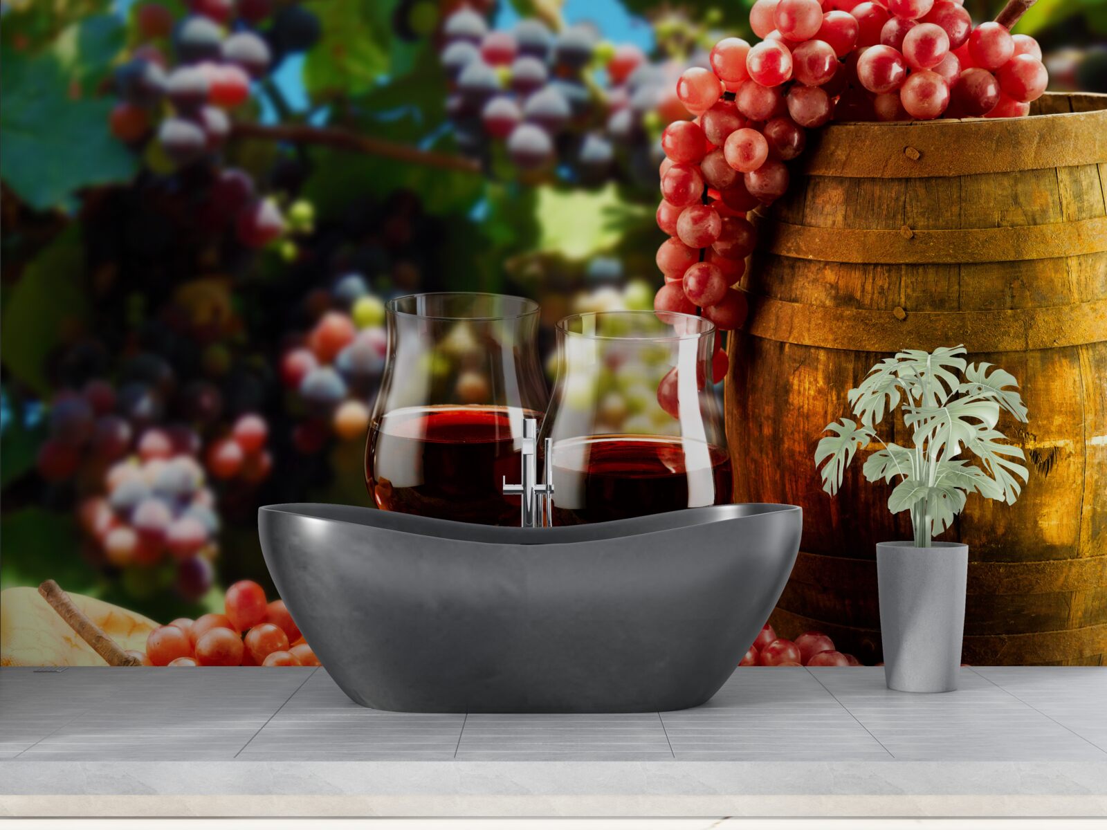 Fotobehang druiventrossen vormen de achtergrond voor wijnglazen gevuld met wijn