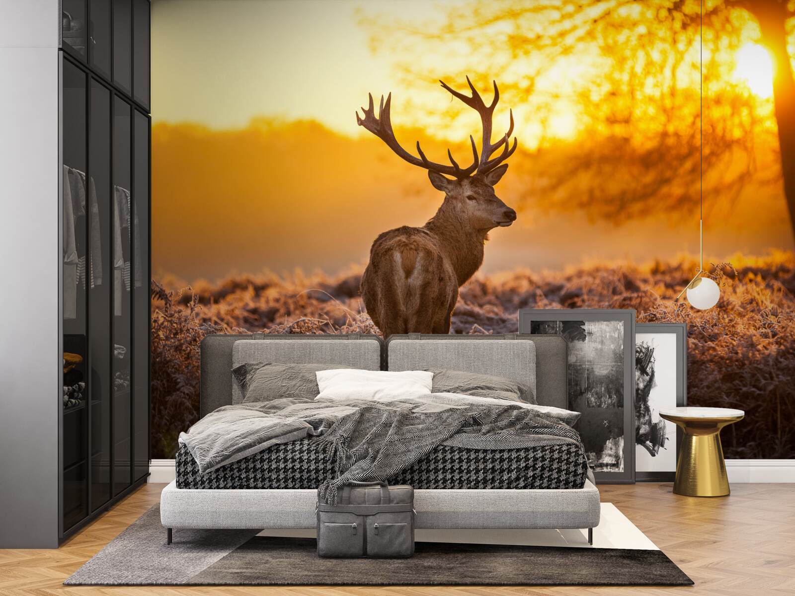 Fotobehang een elegant hert begeleidt de dageraad op een uitgestrekt veld