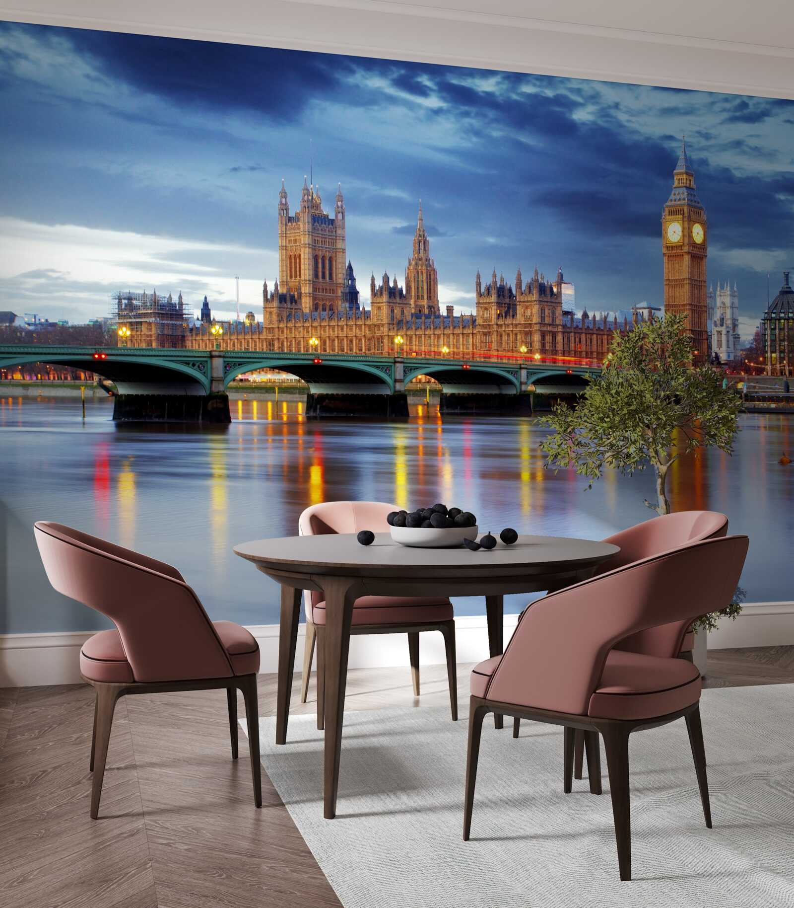 Fotobehang weerspiegeling van het Britse parlement in het water van de rivier