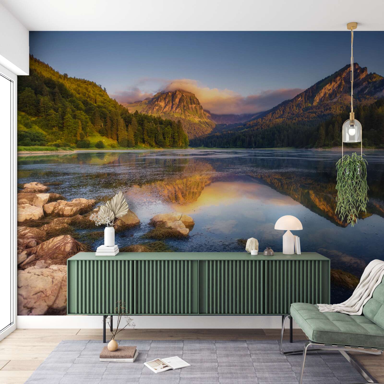 Fotobehang zonsondergang boven een rustig bergmeer