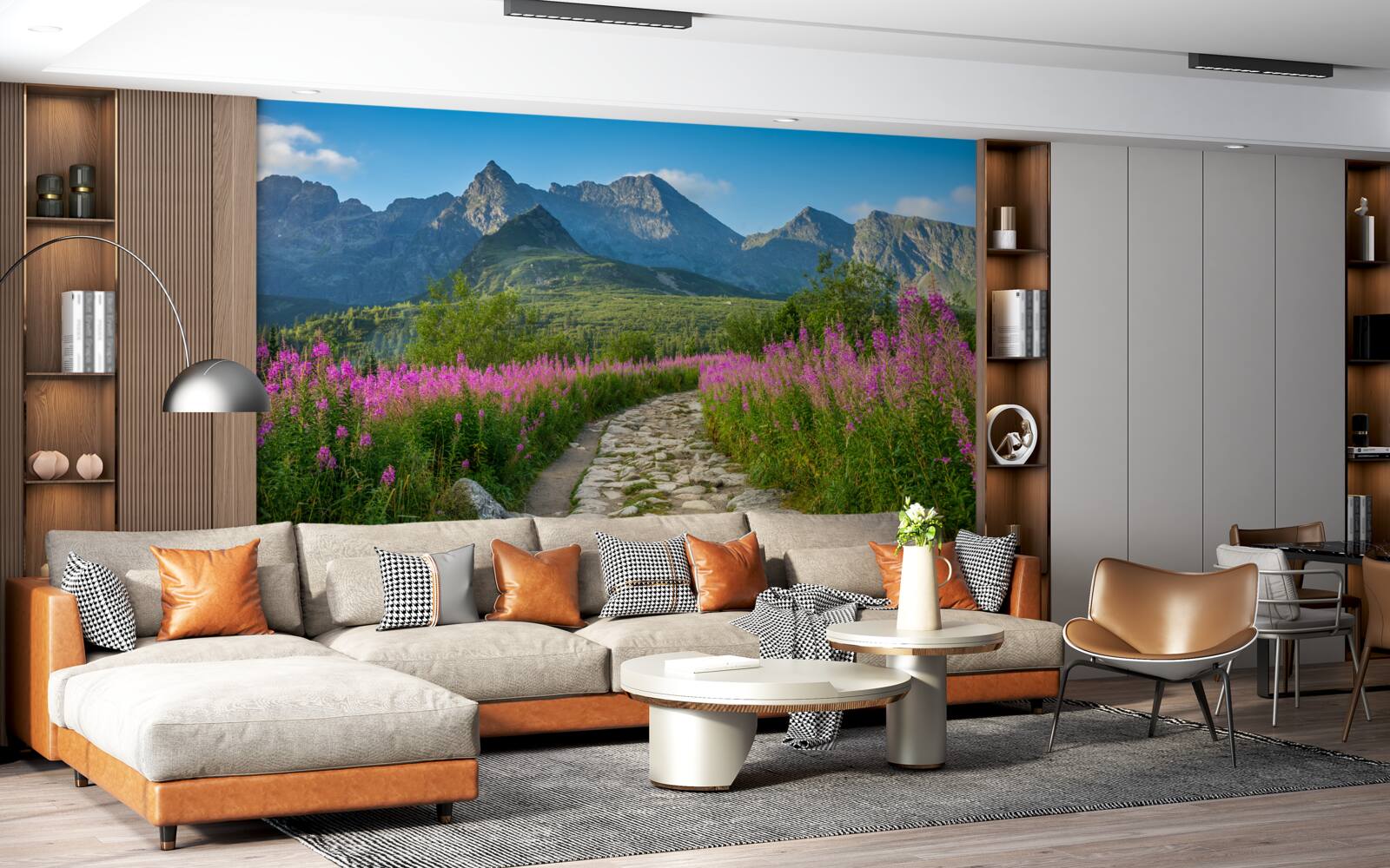 Fotobehang Pad in het midden van een bloeiend veld in een bergachtig gebied