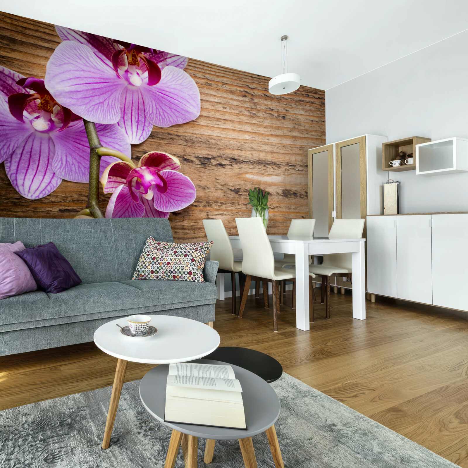 Fotobehang seringorchidee op een boomstam