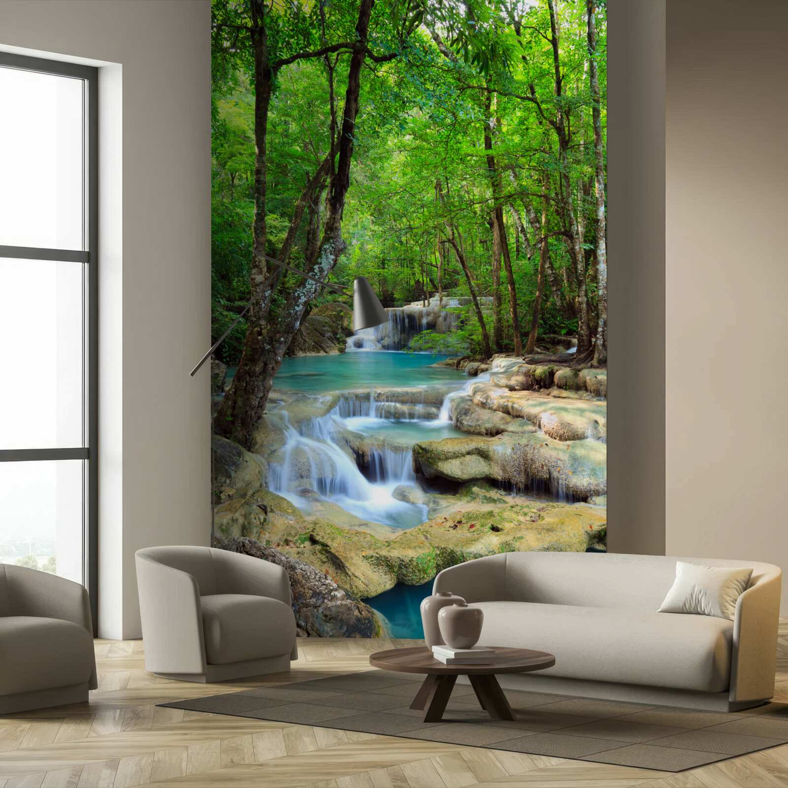 Fotobehang waterval met stromen kristalhelder water die naar beneden storten