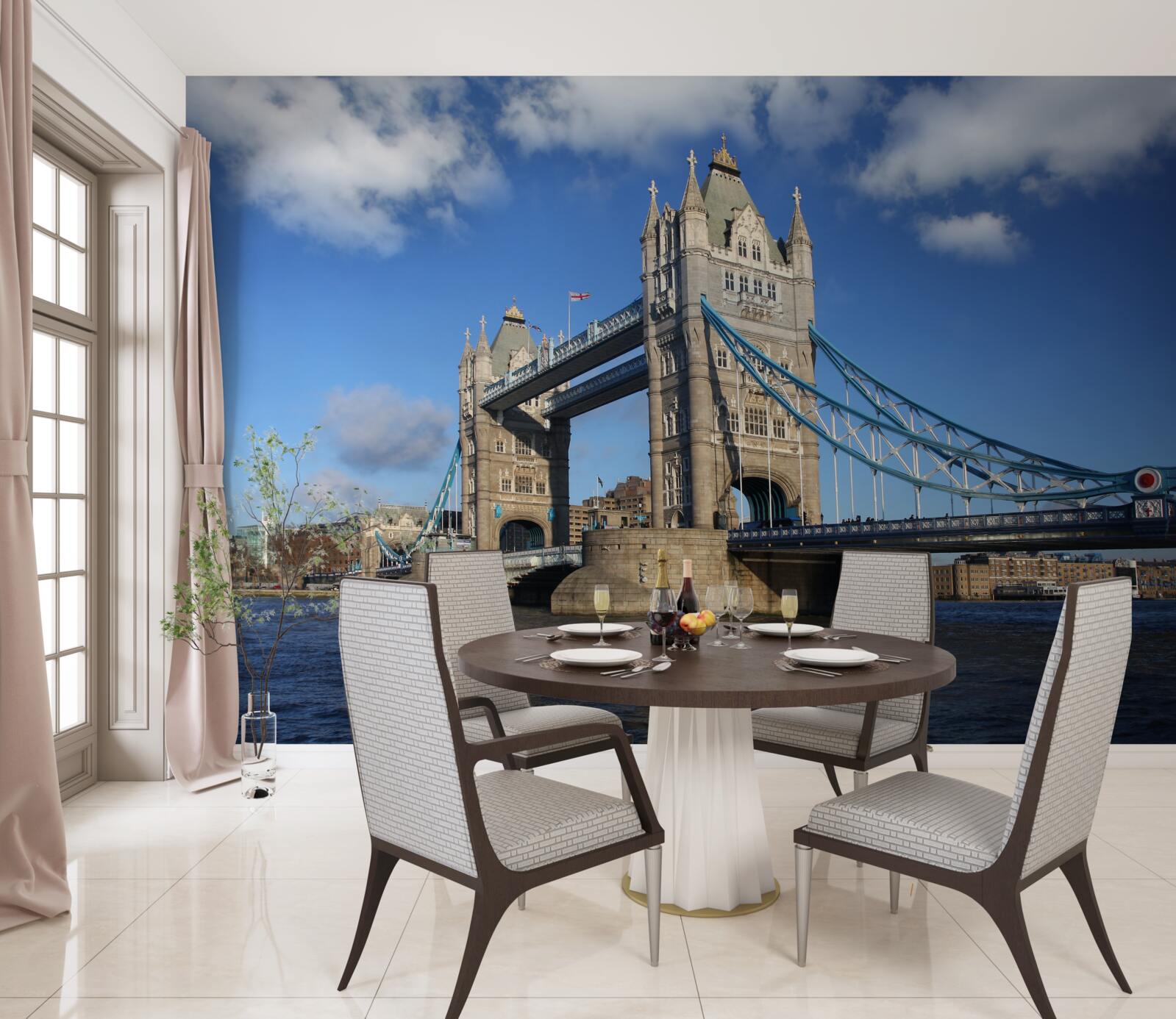 Fotobehang torenbrug die zich uitstrekt over het kalme oppervlak van de rivier