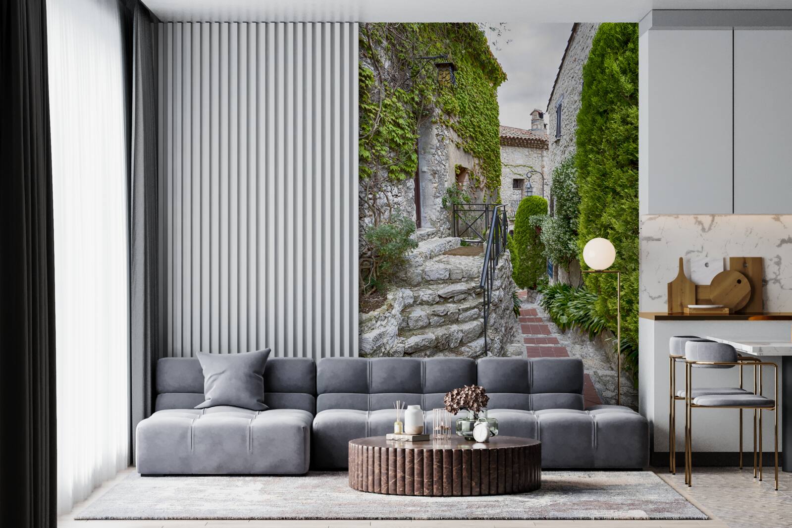 Fotobehang een rustige groene binnenplaats in een oude stad