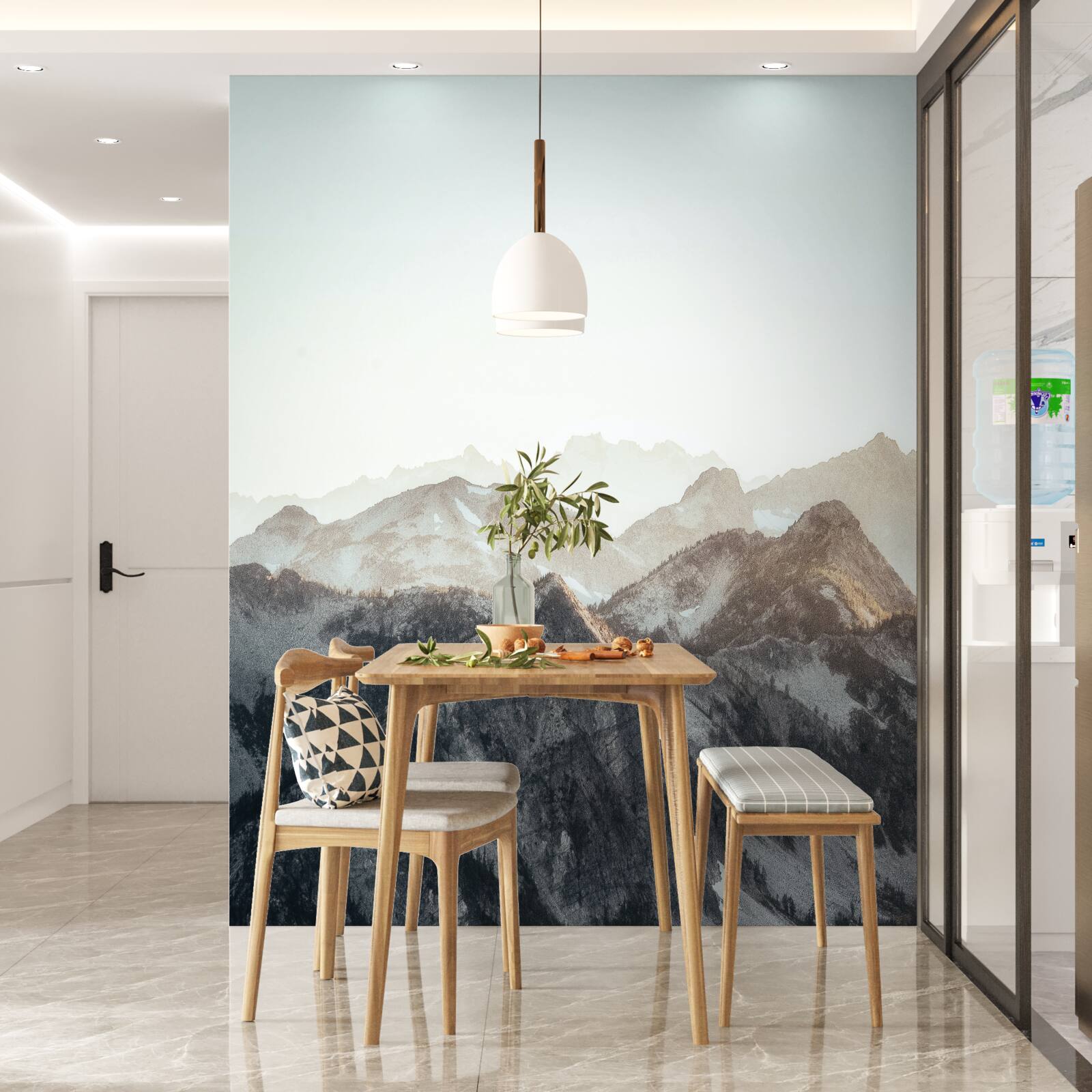 Fotobehang overdag zien de besneeuwde bergtoppen er geestig uit