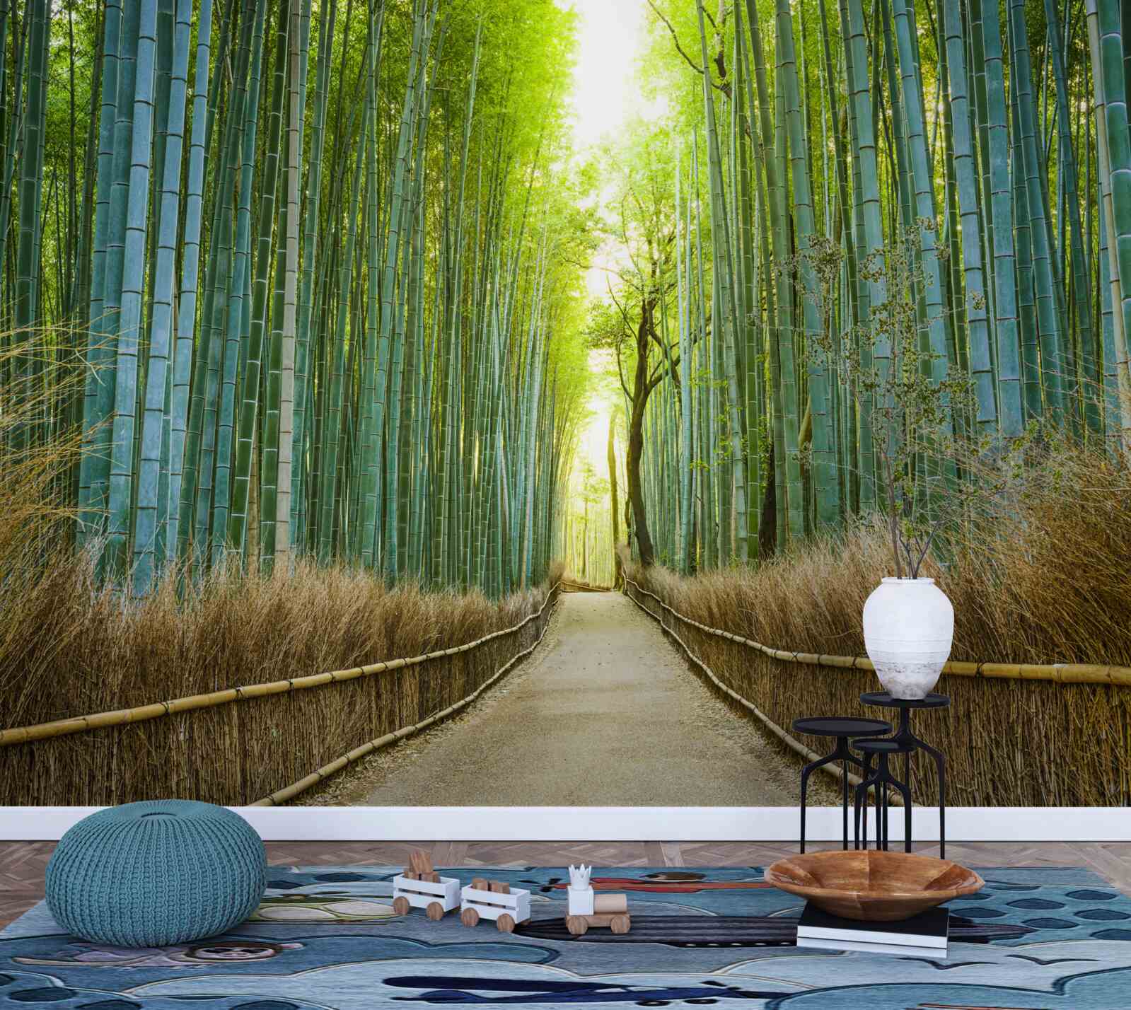 Fotobehang Pad door een dicht bamboestruikgewas