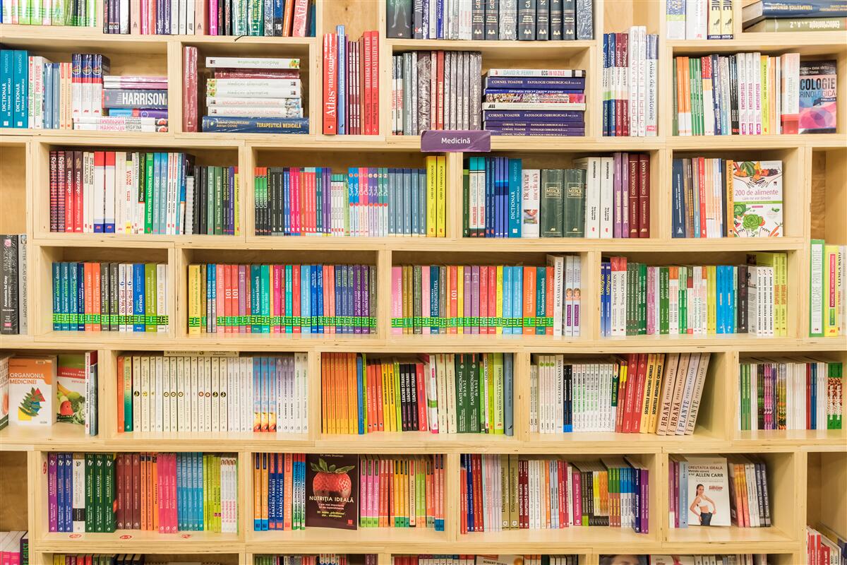 Fotobehang delen in de boekencollectie thuis