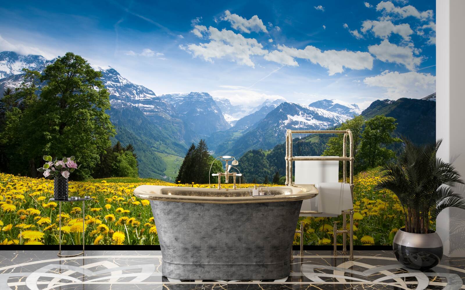 Fotobehang berglandschap met een veld klaprozen versierd met gele paardenbloemen