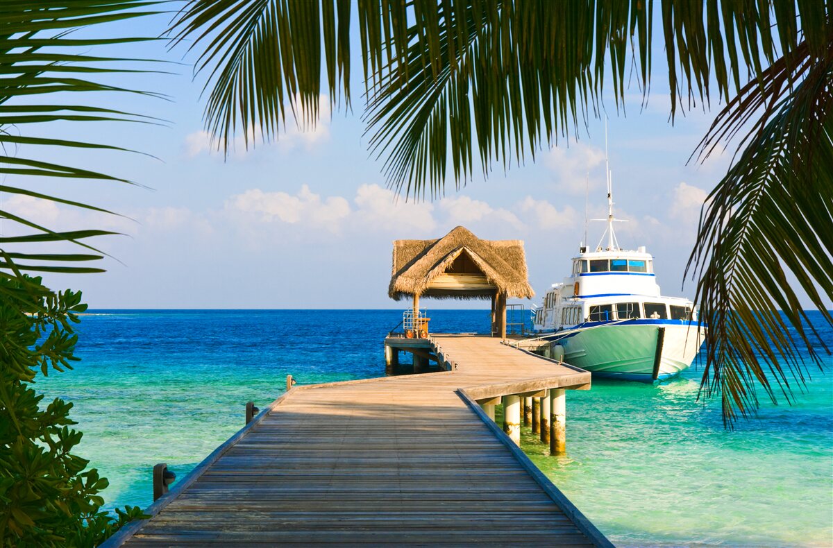 Fotobehang Boot in de jachthaven