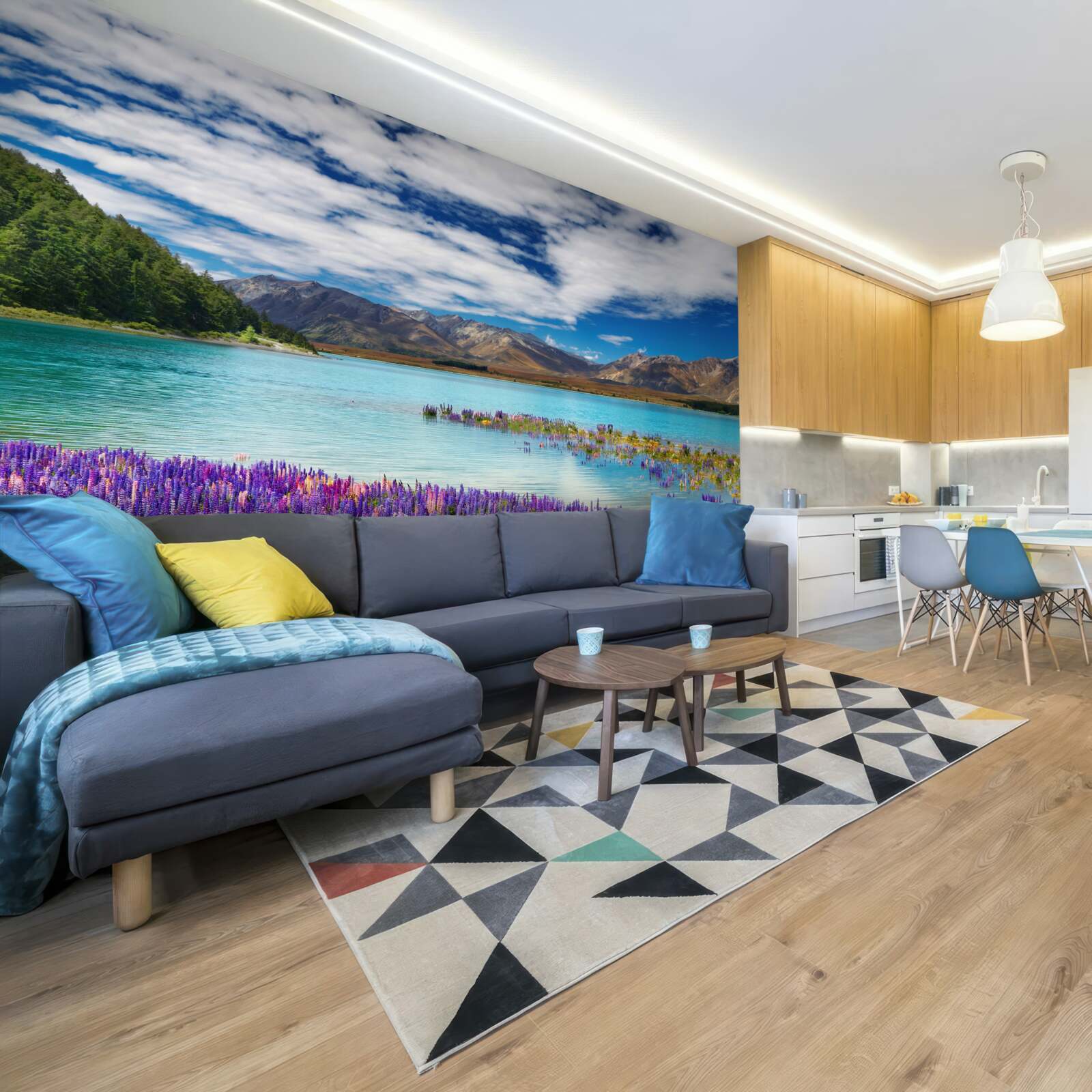 Fotobehang bloemen weerspiegelen in het kristalheldere water van een bergmeer