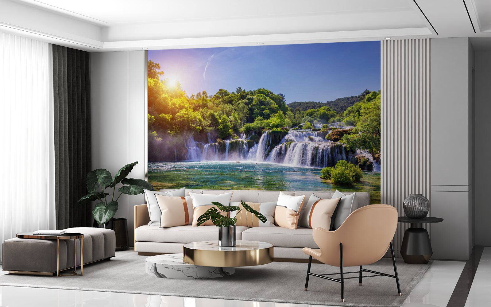 Fotobehang de waterval, die het water ruist onder de vallende schemering, maakt een luid geluid