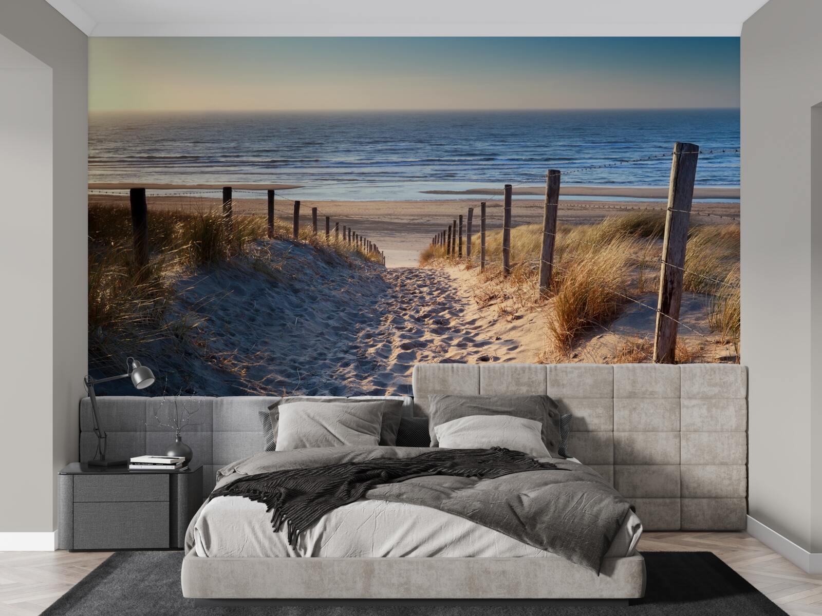 Fotobehang kalme oceaan en strand met fijn zand