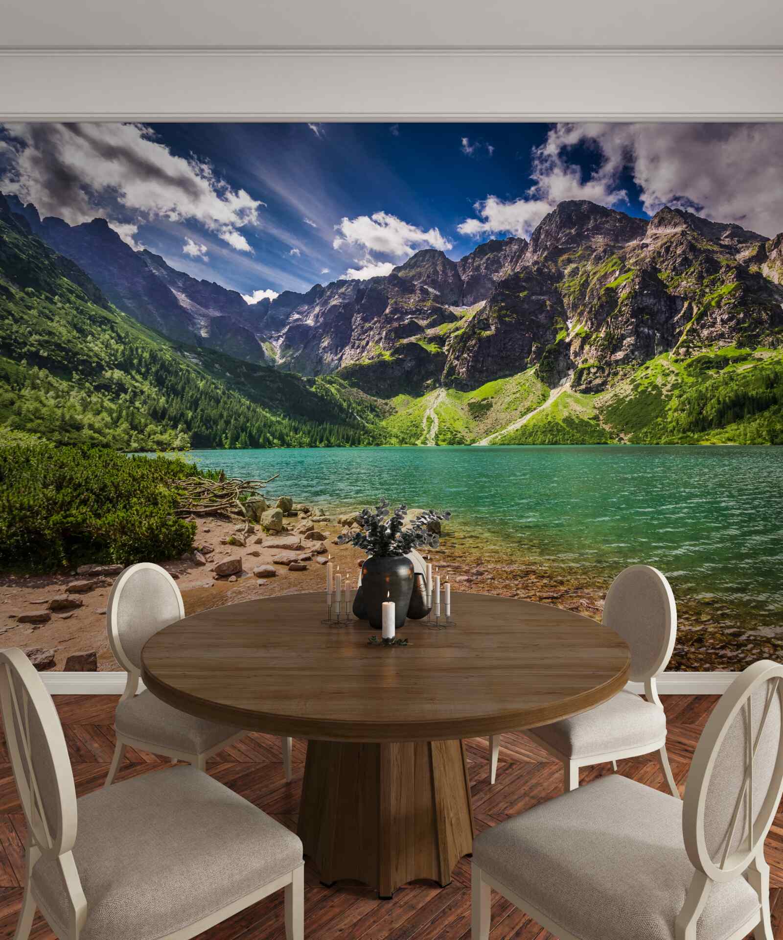 Fotobehang een zomerse dag bij een meer omringd door groene bergen