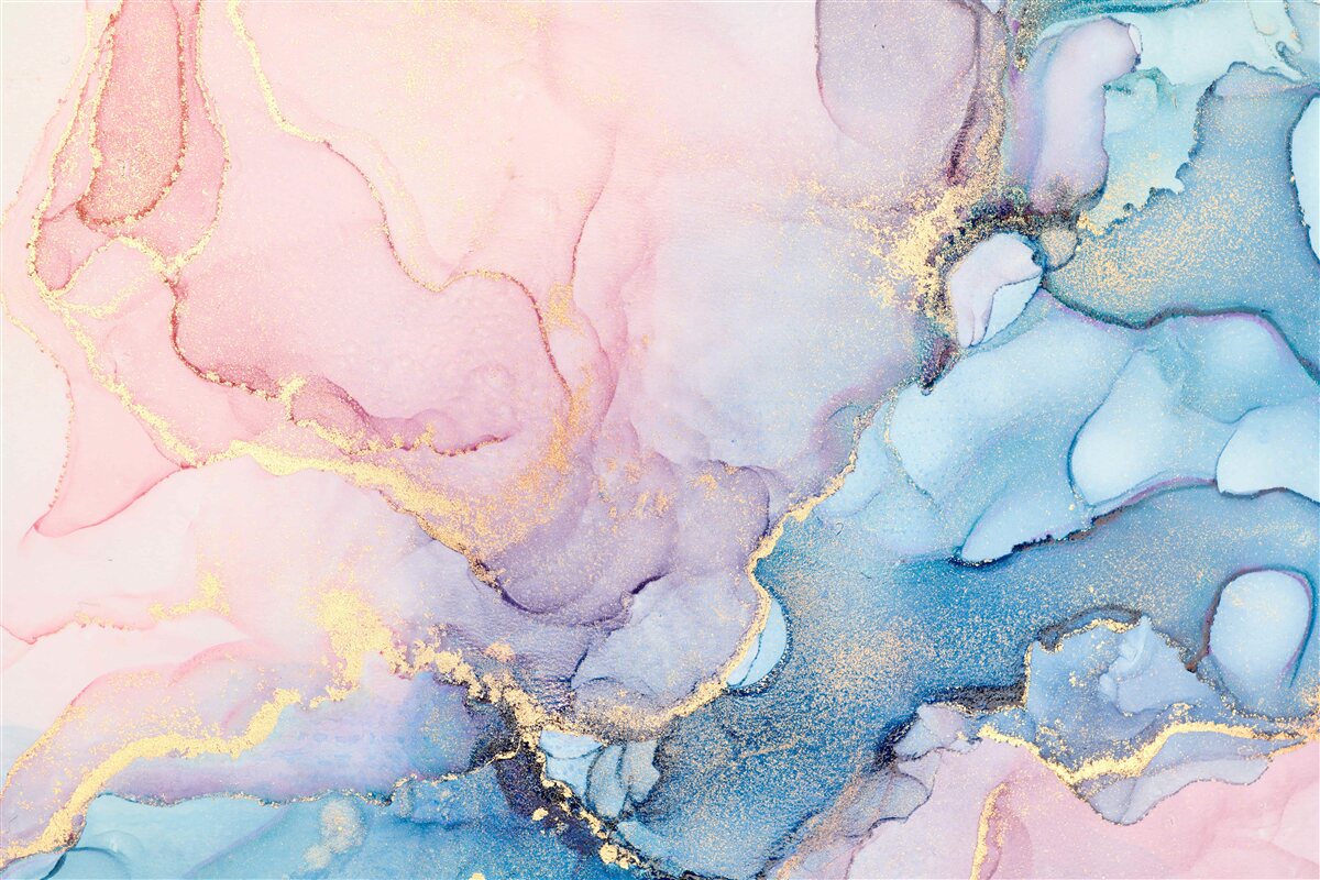 Fotobehang zachtroze wolken drijven over het water