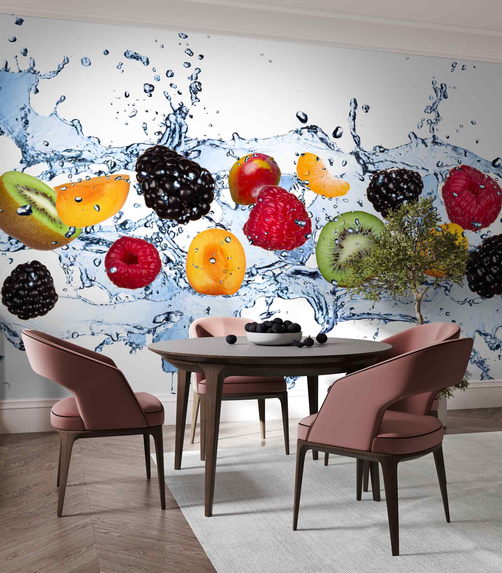 Fotobehang in stukken gesneden en in water drijvend fruit verzadigd was met vocht